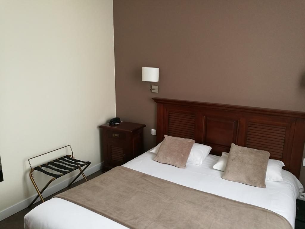 Cit'Hotel L'Europe - Cholet Gare Exterior photo